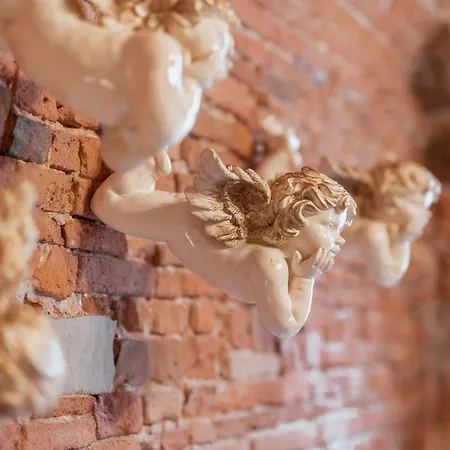 L'antica Bifore Bed & Breakfast Lucca