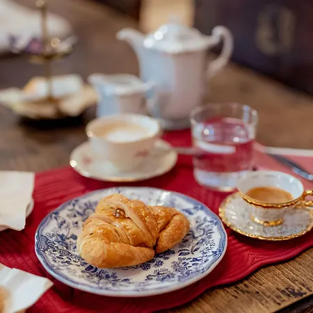 L'antica Bifore Bed & Breakfast Lucca