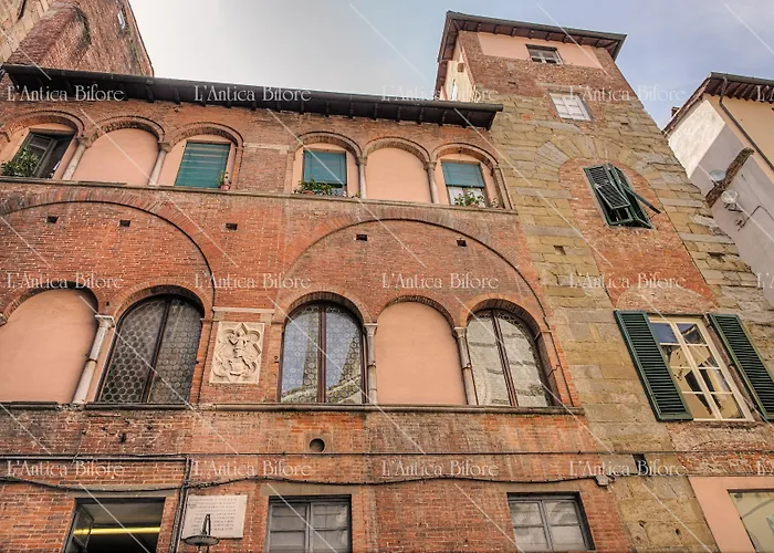 L'antica Bifore B&B 루카