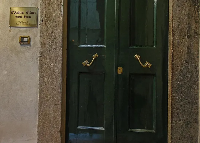 L'antica Bifore B&B