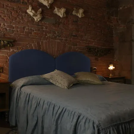 Bed & Breakfast L'antica Bifore Lucca
