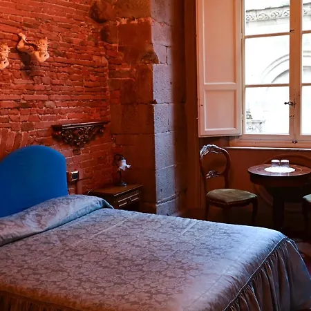 Couette-café L'antica Bifore