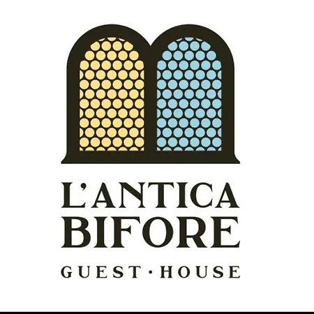Couette-café L'antica Bifore 2*
