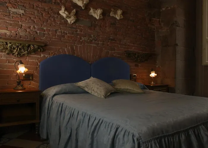 Bed & Breakfast L'antica Bifore Lucca